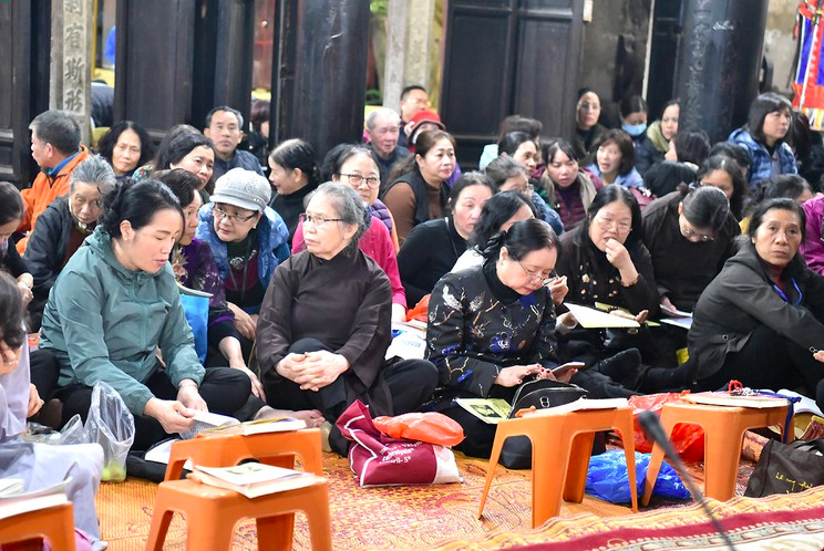 Giáo hội Phật giáo yêu cầu tạm dừng tổ chức lễ hội tại các chùa trên toàn quốc