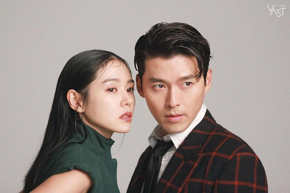 H&igrave;nh ảnh thời trẻ g&acirc;y sốt của Hyun Bin v&agrave; Son Ye Jin - Ảnh 7.