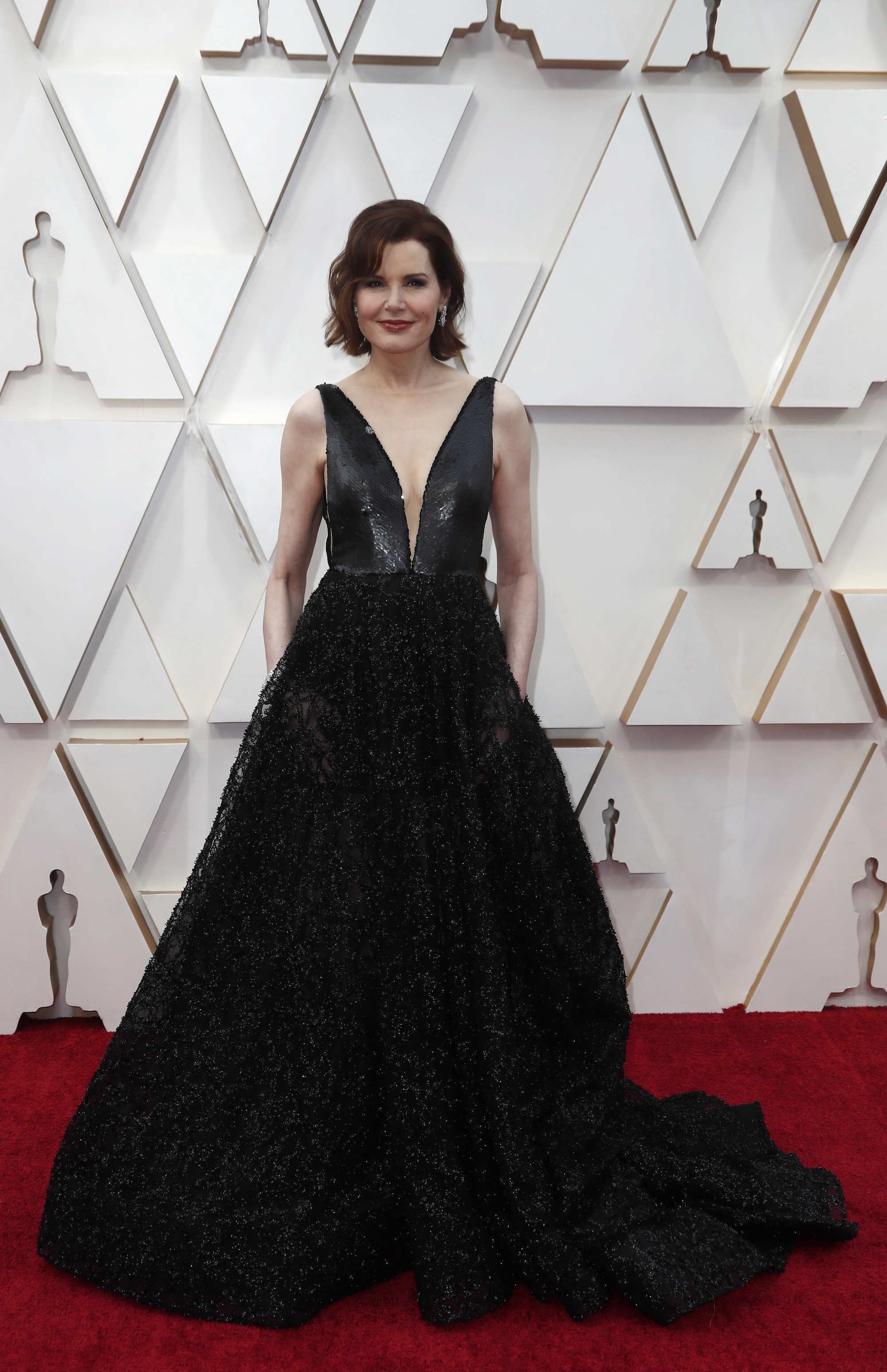 2020-02-10T000321Z_266758815_HP1EG2A005L9Z_RTRMADP_3_AWARDS-OSCARS