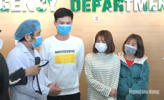 Tường thuật: 3 bệnh nhân nhiễm virus corona xuất viện