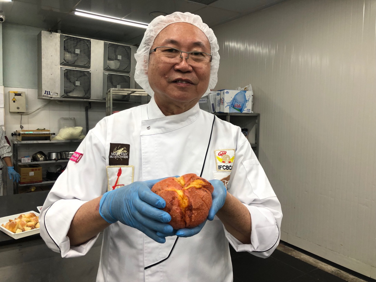 "Vua" bánh mì Kao Siêu Lực: Đã có người hỏi xin công thức làm bánh mì thanh long