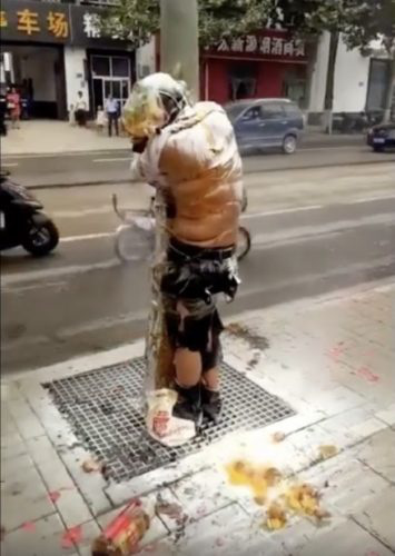 Cứ yêu nhau đi, lấy nhau là... chuyện khác! - Ảnh 2.
