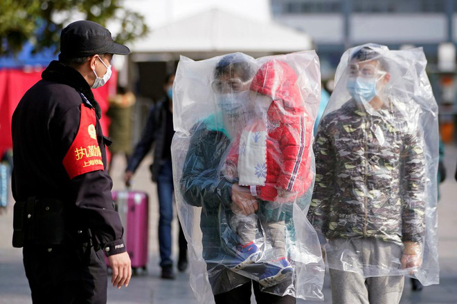 Trung Quốc cách chức, phạt hàng trăm quan chức giữa bùng phát virus corona