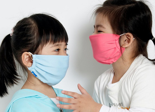 7 lưu &yacute; quan trọng gi&uacute;p ph&ograve;ng bệnh cho trẻ trong m&ugrave;a dịch nCoV - Ảnh 1.