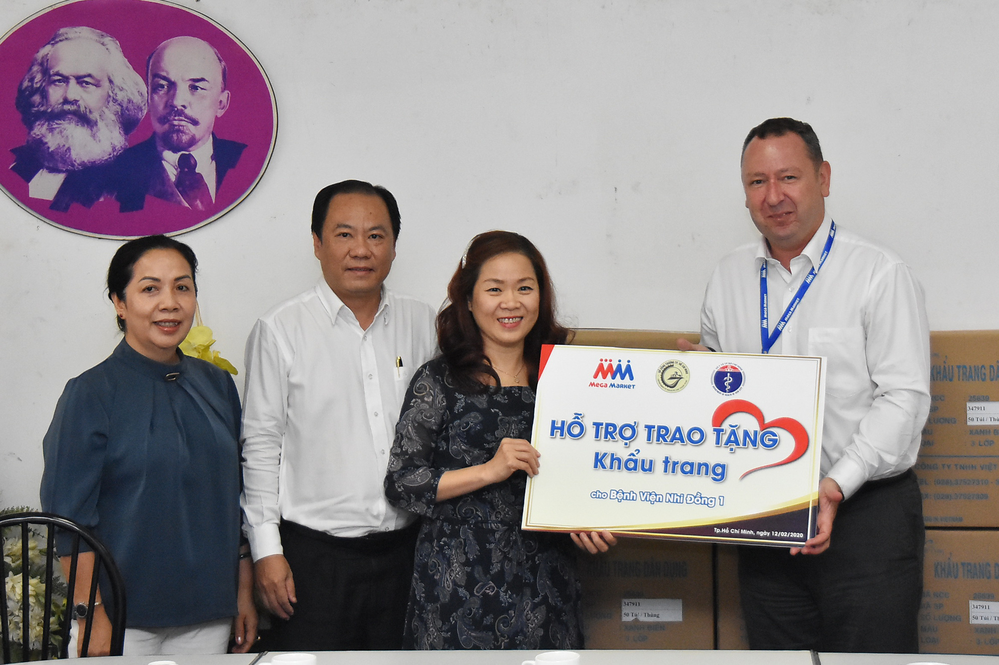 Tỏa sáng tình người: Doanh nghiệp, doanh nhân hướng về cộng đồng