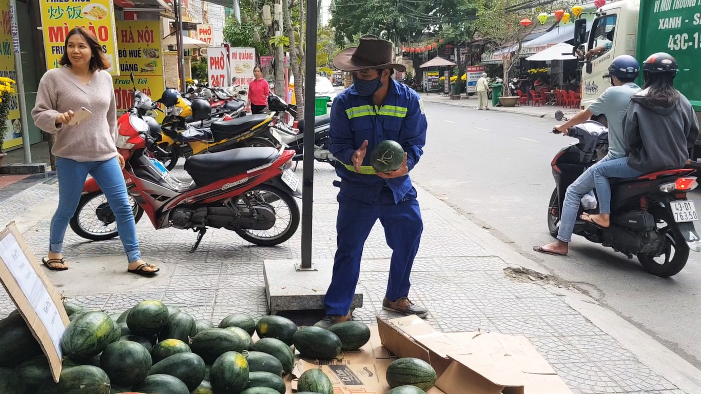 Đ&agrave; Nẵng ấm t&igrave;nh người giữa m&ugrave;a dịch nCov - Ảnh 3.
