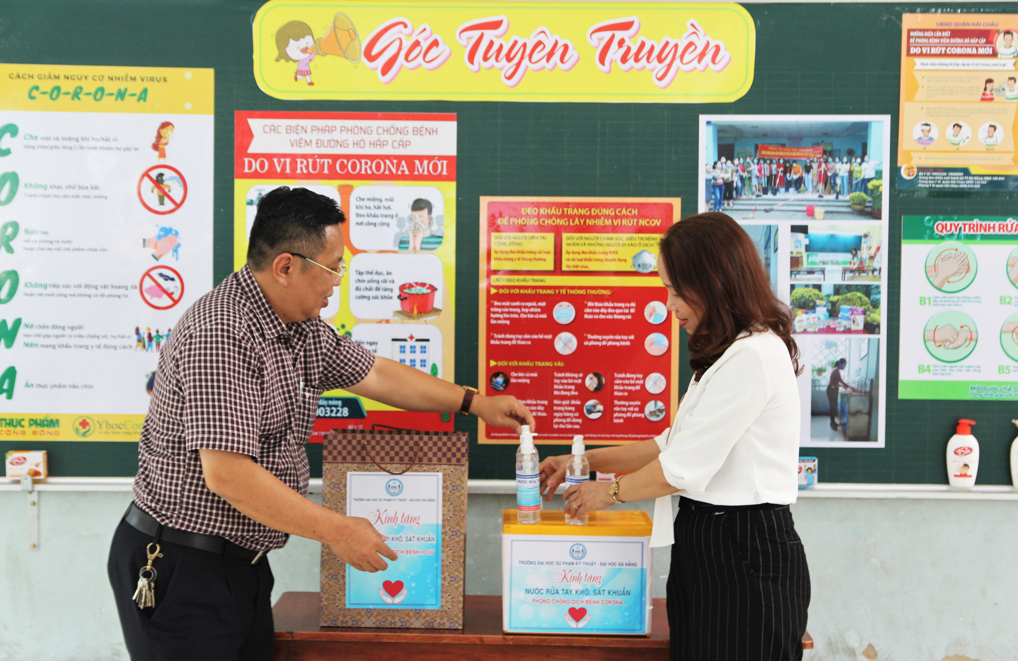 Đ&agrave; Nẵng ấm t&igrave;nh người giữa m&ugrave;a dịch nCov - Ảnh 4.