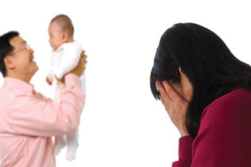 Đứa con tôi nhận nuôi lại chính là con riêng của chồng - Ảnh 1.
