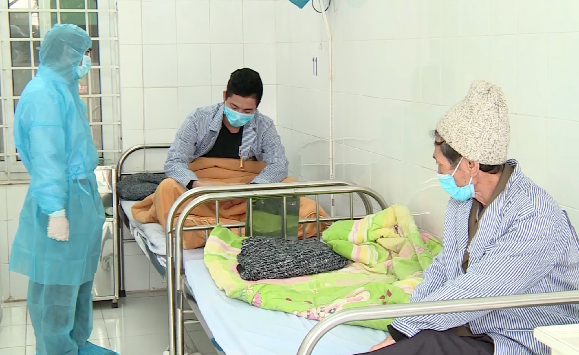 Ca nhiễm Covid-19 thứ 16 tại Việt Nam là bố đẻ nữ công nhân 23 tuổi