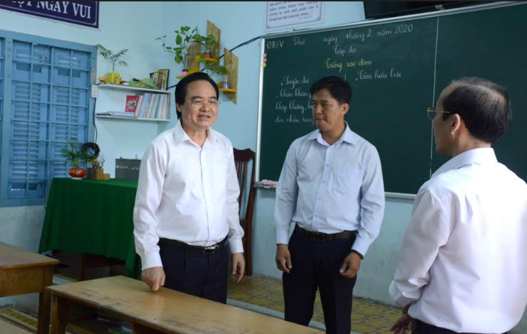 Bộ trưởng Phùng Xuân Nhạ: Tính mạng, sức khỏe của học sinh, giáo viên là trên hết