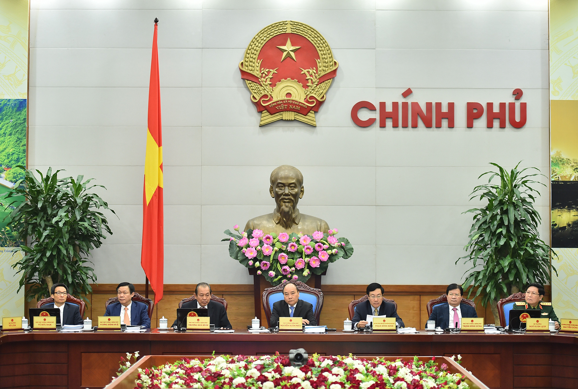 Bổ sung phân công công tác của Thủ tướng và 4 Phó Thủ tướng