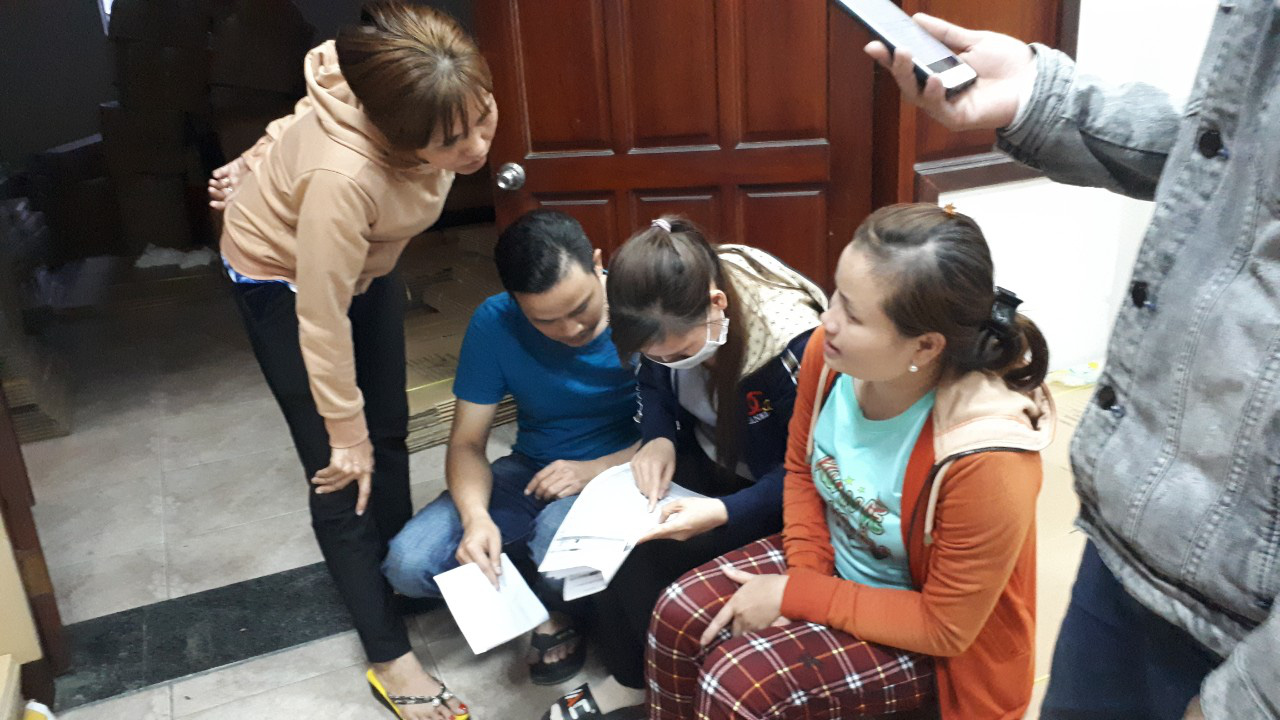 Vụ cạn t&igrave;nh với c&ocirc;ng nh&acirc;n: Vẫn c&ograve;n tranh chấp - Ảnh 4.