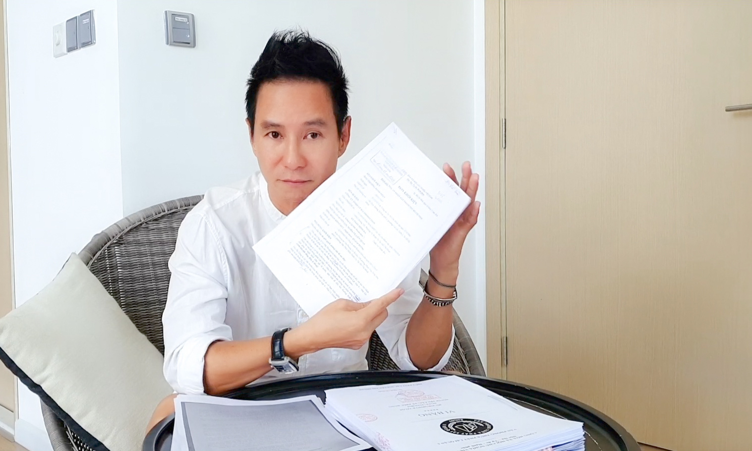 Lý Hải đổi đại diện trong phiên xử tranh chấp bài thơ "Gánh mẹ"