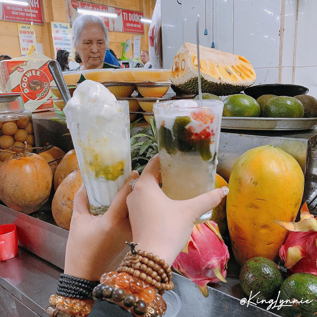 Những khu ẩm thực nổi tiếng h&uacute;t kh&aacute;ch ở Đ&agrave; Nẵng - Ảnh 4.