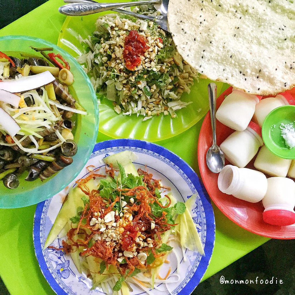 Những khu ẩm thực nổi tiếng h&uacute;t kh&aacute;ch ở Đ&agrave; Nẵng - Ảnh 9.