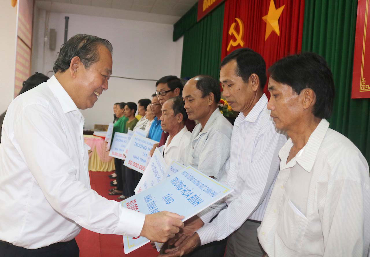 Từng bước nâng cao đời sống gia đình người có công - Ảnh 1.