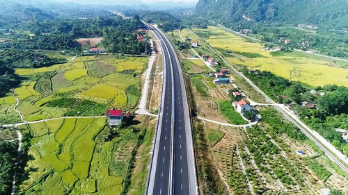 Kết nối giao thông để phát triển