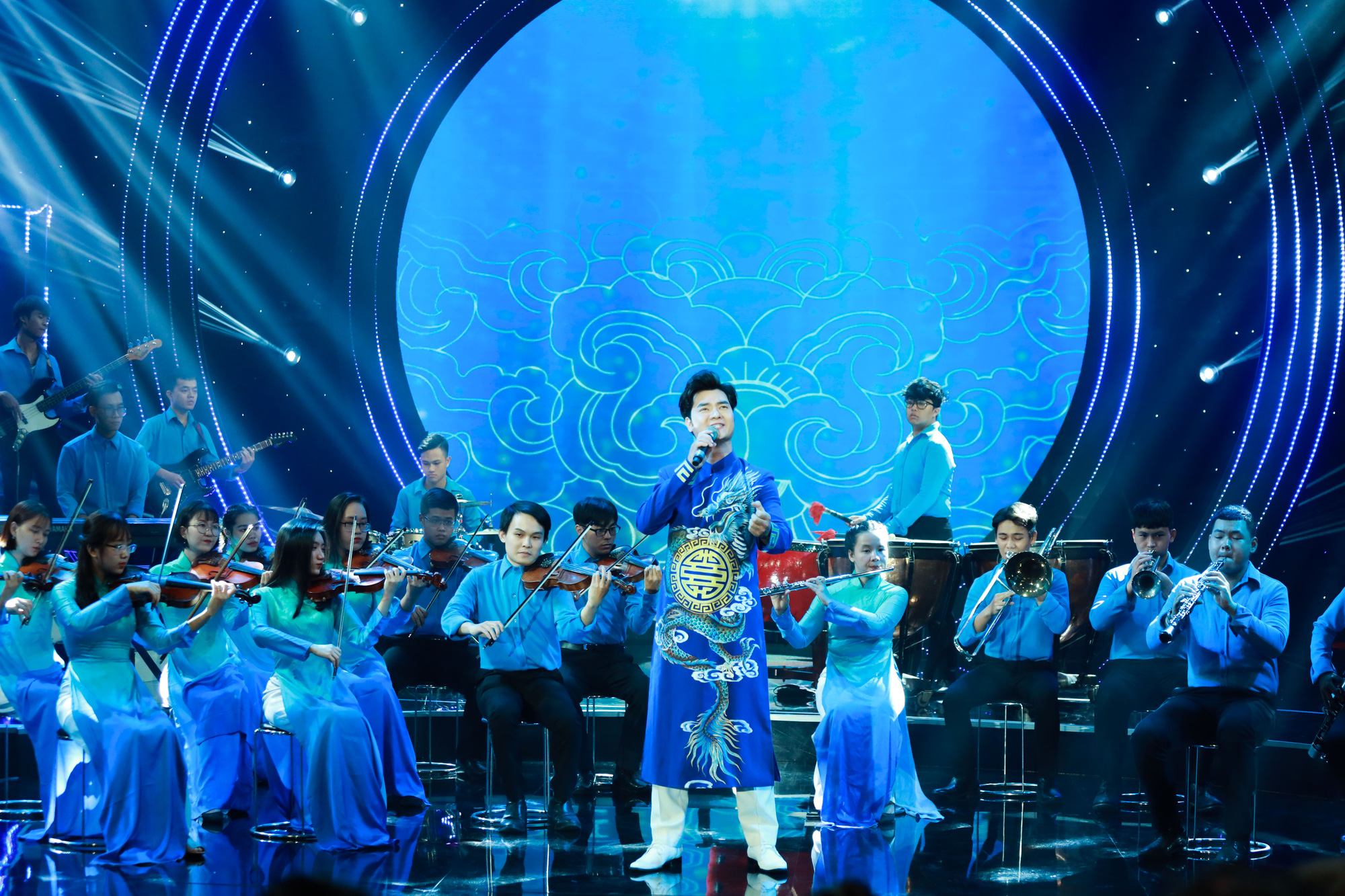 NSƯT T&uacute; Sương, đạo diễn Hoa Hạ tạo dấu ấn qua Miền k&yacute; ức - Ảnh 5.