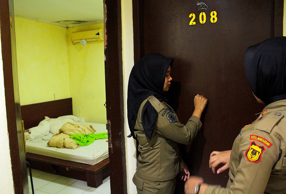 Indonesia: Cảnh sát đột kích khách sạn trong đêm Valentine
