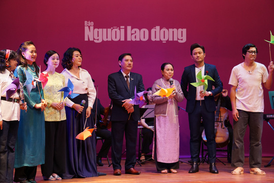 Nghệ sĩ &Aacute;i Như, Th&agrave;nh Hội: 10 năm v&agrave; 49 vở diễn t&acirc;m huyết - Ảnh 13.