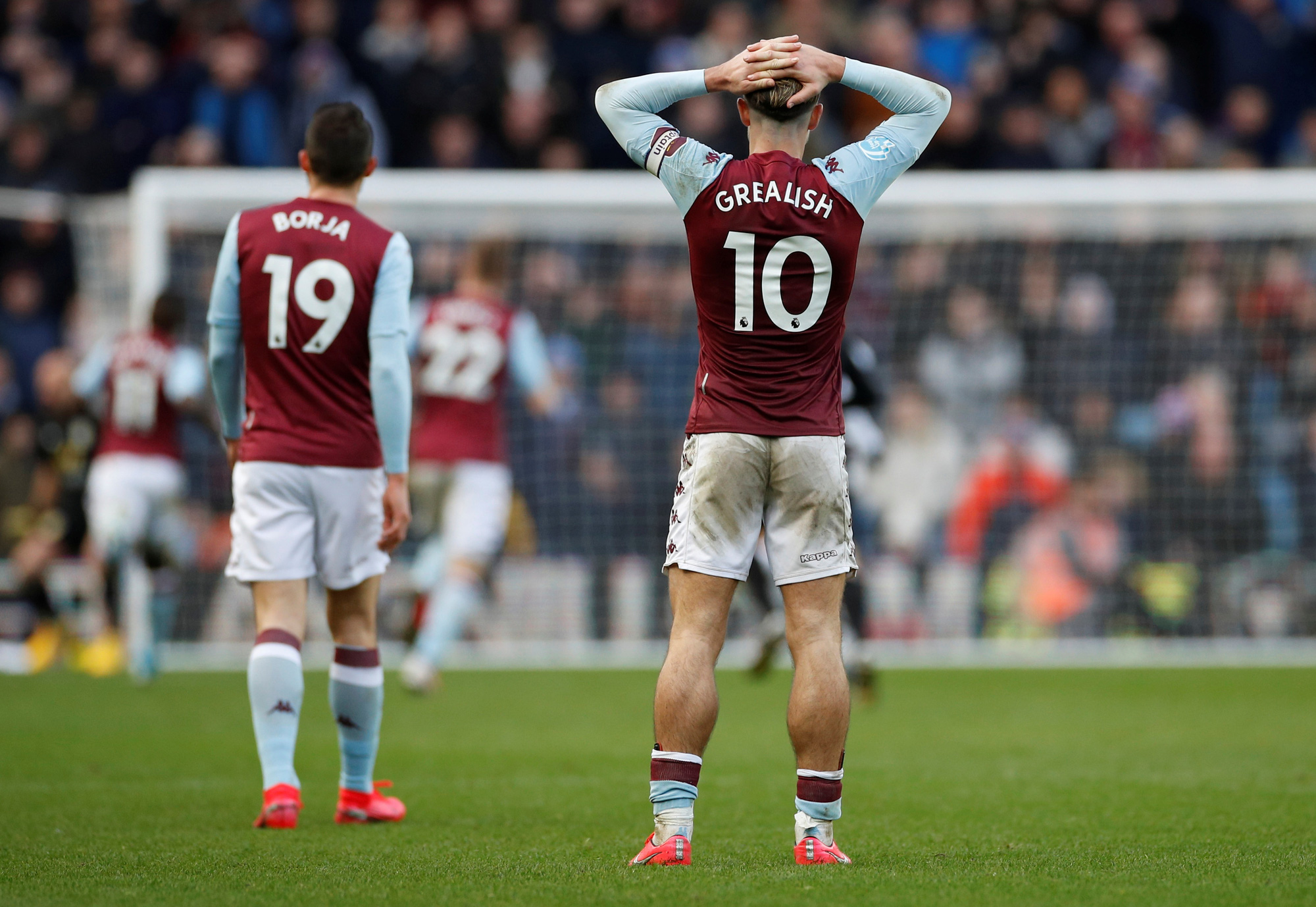 Son Heung-min tỏa s&aacute;ng, Tottenham ngược d&ograve;ng ngoạn mục ở Villa Park - Ảnh 9.