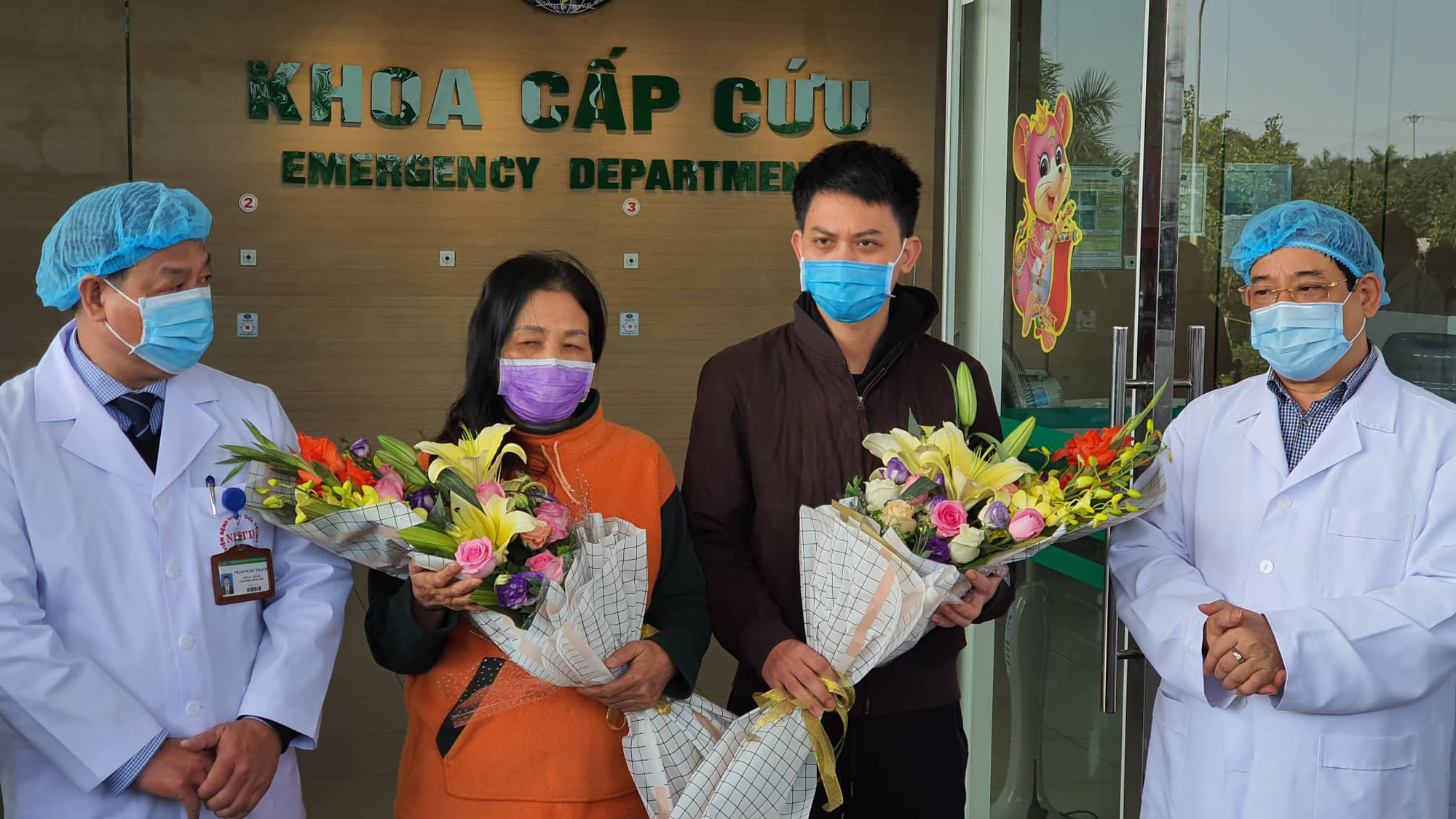 Tâm sự của nữ bệnh nhân nhiễm virus corona vừa xuất viện sáng nay 18-2