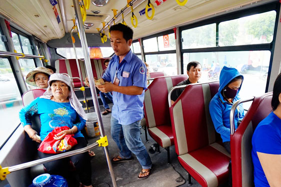 XOAY TRỞ TRONG MÙA DỊCH (*): Chật vật vượt khó