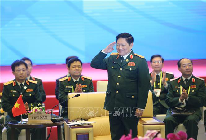Ch&ugrave;m ảnh khai mạc Hội nghị hẹp Bộ trưởng Quốc ph&ograve;ng ASEAN tại H&agrave; Nội - Ảnh 2.