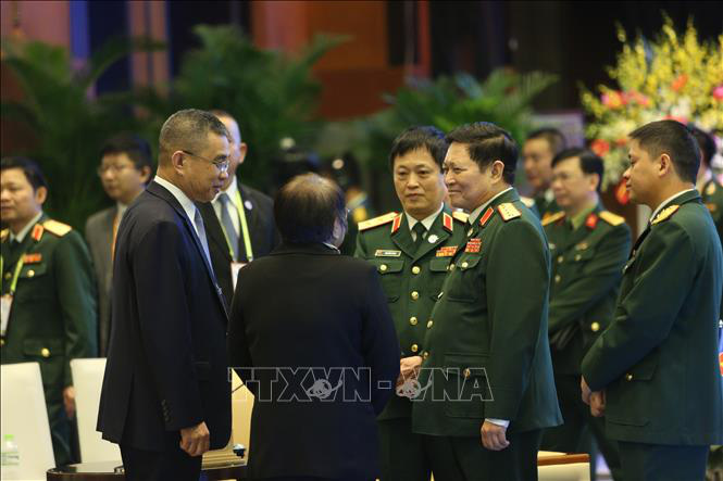 Ch&ugrave;m ảnh khai mạc Hội nghị hẹp Bộ trưởng Quốc ph&ograve;ng ASEAN tại H&agrave; Nội - Ảnh 9.