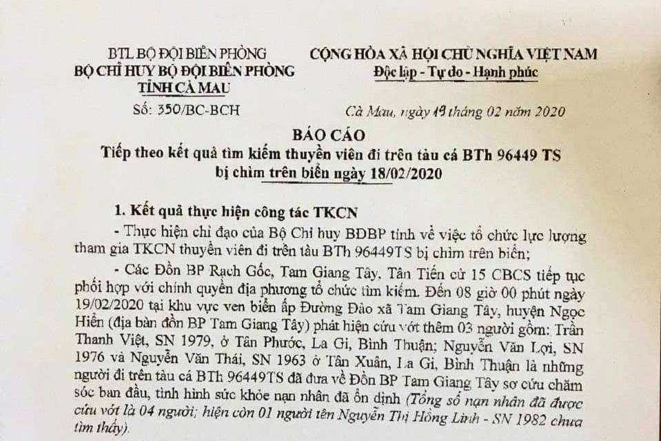 4 ngư dân Bình Thuận bị chìm tàu thoát chết trong gang tấc - Ảnh 1.
