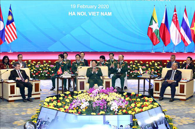 Ch&ugrave;m ảnh khai mạc Hội nghị hẹp Bộ trưởng Quốc ph&ograve;ng ASEAN tại H&agrave; Nội - Ảnh 3.