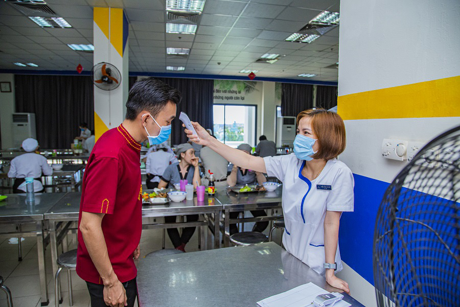 “Mắt cười” Vinpearl xóa tan nỗi lo mùa dịch Covid-19 - Ảnh 2.