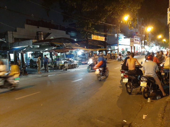 TP HCM: Chồng đòi ăn sang, bị vợ đâm chết