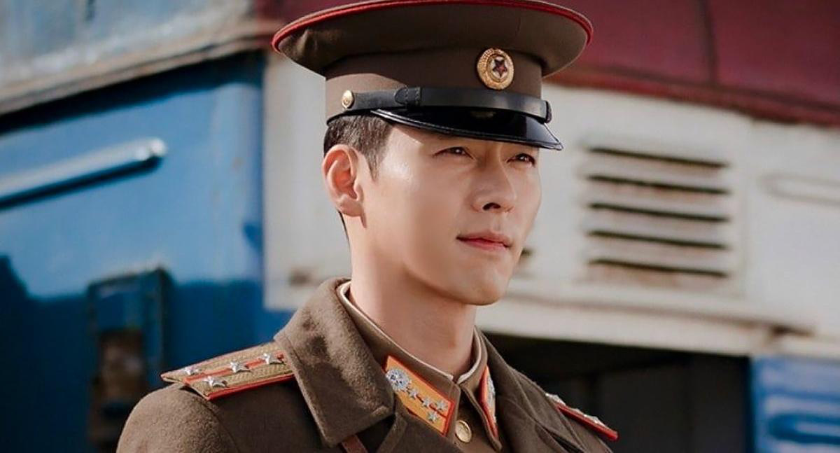 Tài tử Hyun Bin động viên người hâm mộ vượt Covid-19