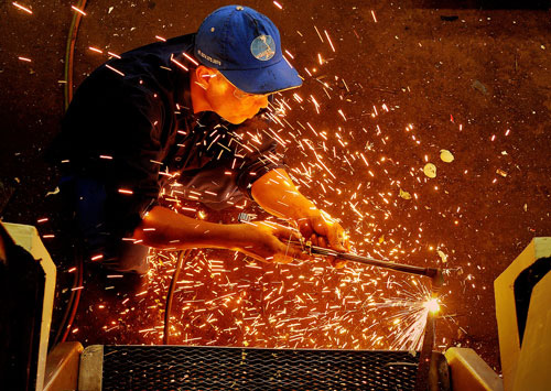 Cuộc thi ảnh Nét đẹp lao động: Góp sức cho đời - Ảnh 4.
