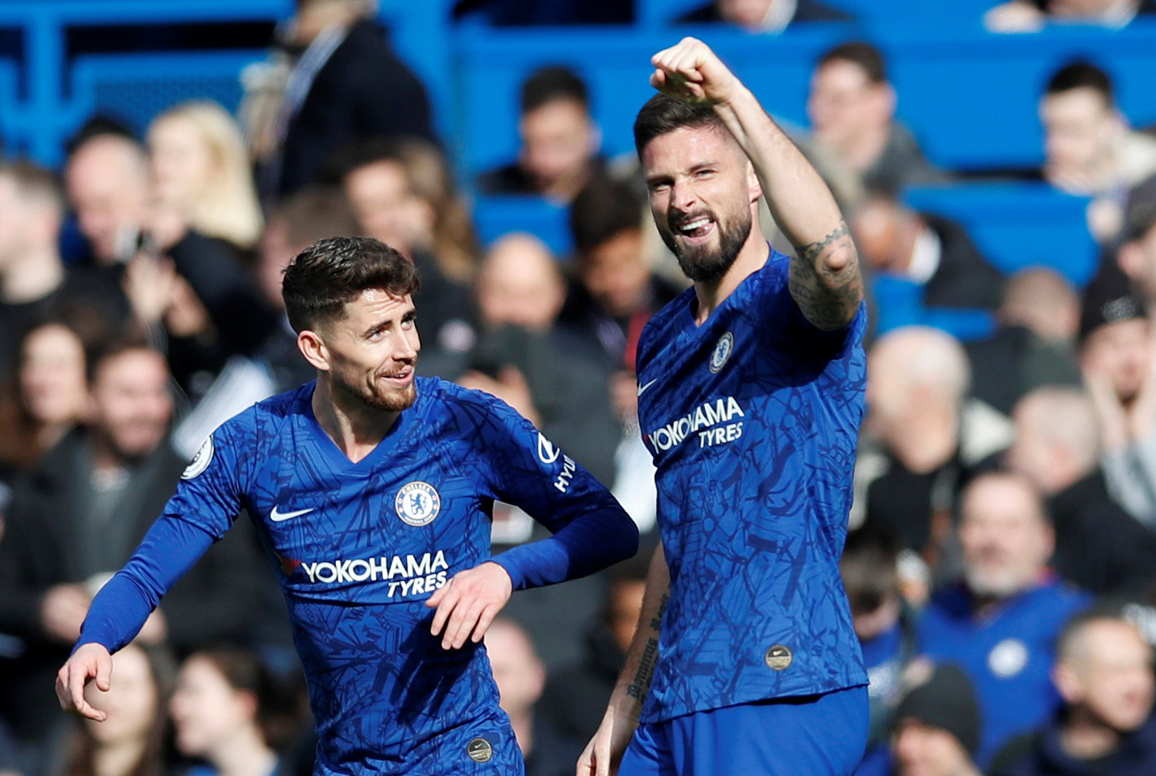 Nảy lửa "derby London", Chelsea quật ngã Tottenham