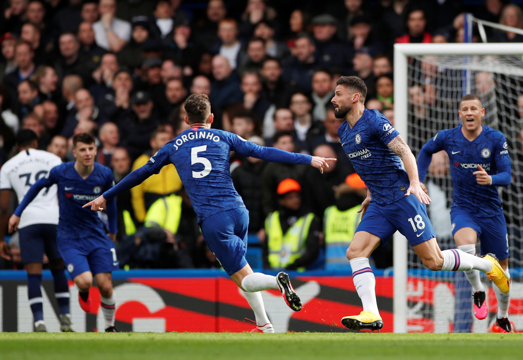 Nảy lửa derby London, Chelsea quật ngã Tottenham - Ảnh 2.