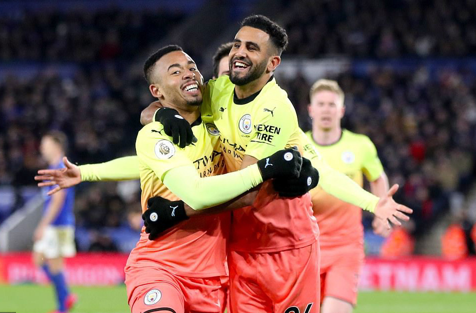 Si&ecirc;u dự bị lập c&ocirc;ng, Man City vượt kh&oacute; đất dữ King Power - Ảnh 6.