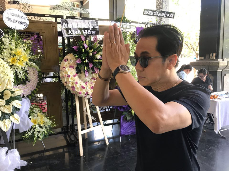Tiễn đưa NSND Huỳnh Nga về nơi an nghỉ cuối c&ugrave;ng - Ảnh 7.