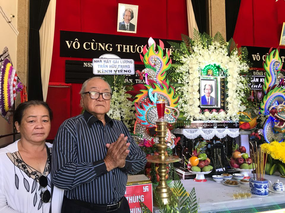 Tiễn đưa NSND Huỳnh Nga về nơi an nghỉ cuối c&ugrave;ng - Ảnh 10.