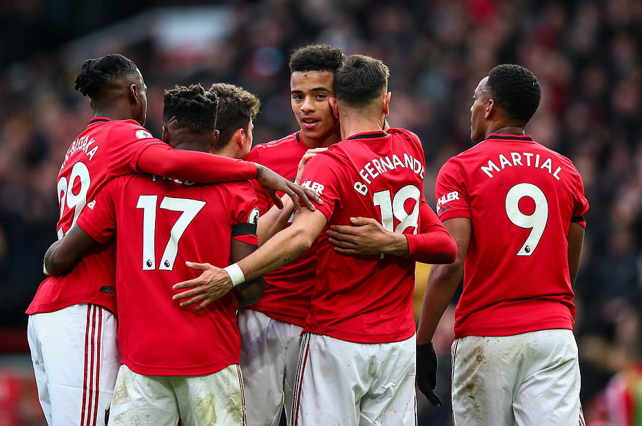Tân binh Fernandes rực sáng, Man United bay vào Top 5 - Ảnh 8.