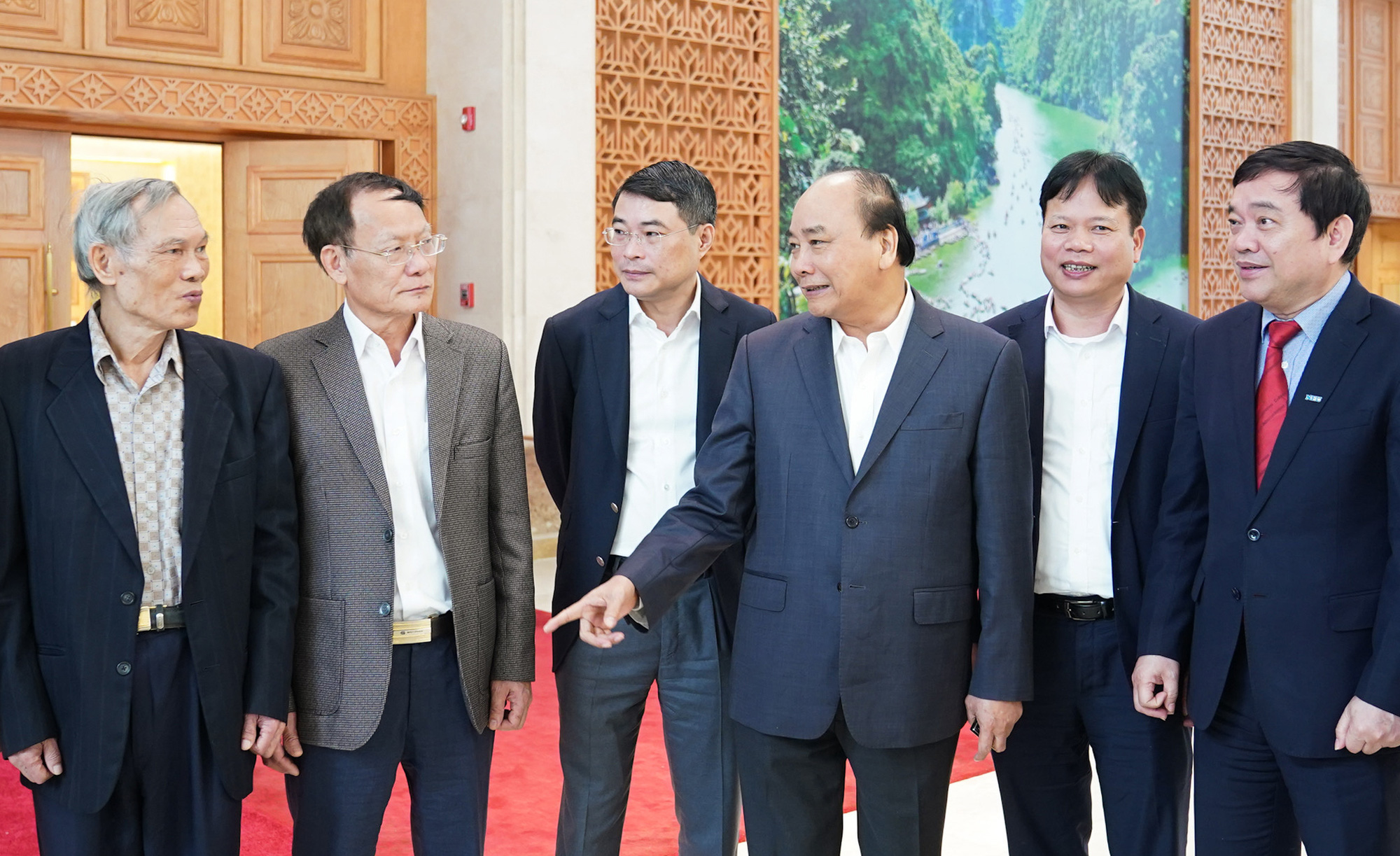 T&igrave;m vắc-xin cho nền kinh tế - Ảnh 1.
