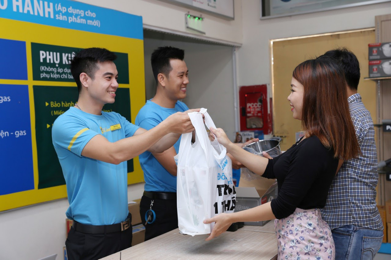 Sử dụng đ&ograve;n bẩy t&agrave;i ch&iacute;nh, b&agrave;i to&aacute;n kh&ocirc;n ngoan của c&aacute;c &ocirc;ng lớn - Ảnh 1.