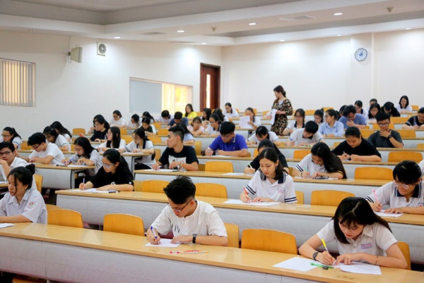 ĐHQG TP HCM ch&iacute;nh thức thay đổi ng&agrave;y thi đ&aacute;nh gi&aacute; năng lực - Ảnh 1.
