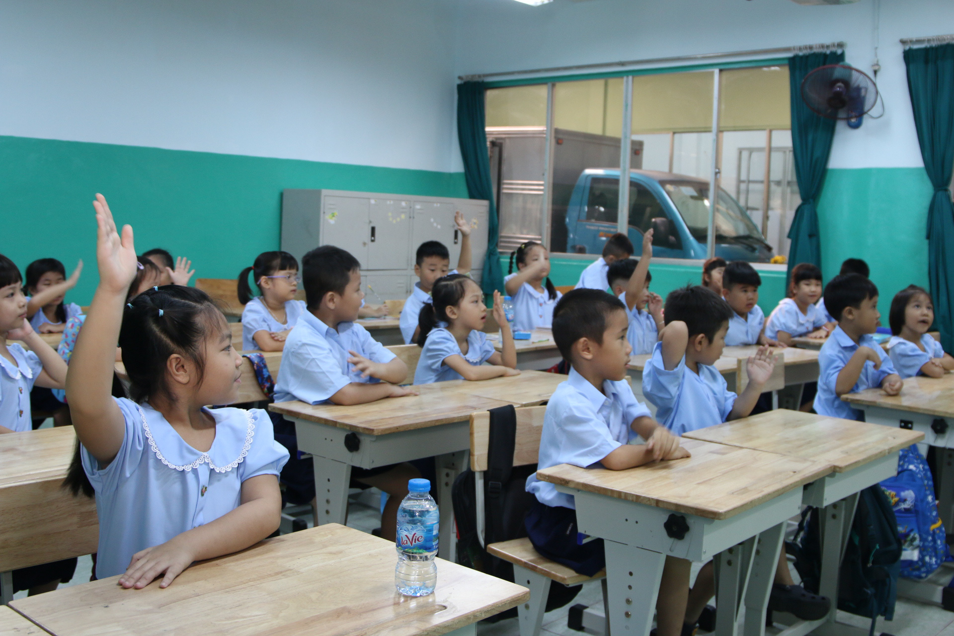 Có nên tựu trường sát ngày khai giảng?