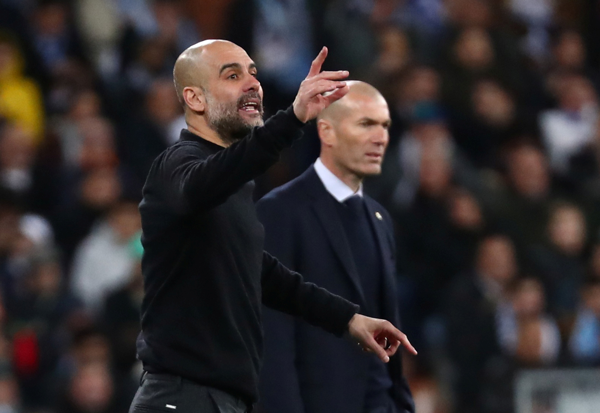 B&oacute;ng đ&aacute; bị c&aacute;ch ly, Jose Mourinho phủ s&oacute;ng khủng mạng x&atilde; hội - Ảnh 7.