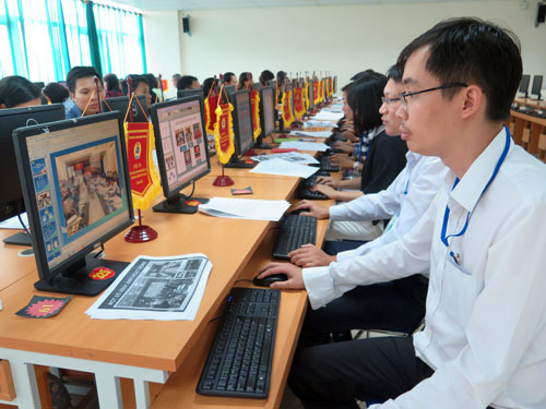 Hà Nội: Khuyến khích cán bộ Công đoàn chuyên trách nâng cao trình độ