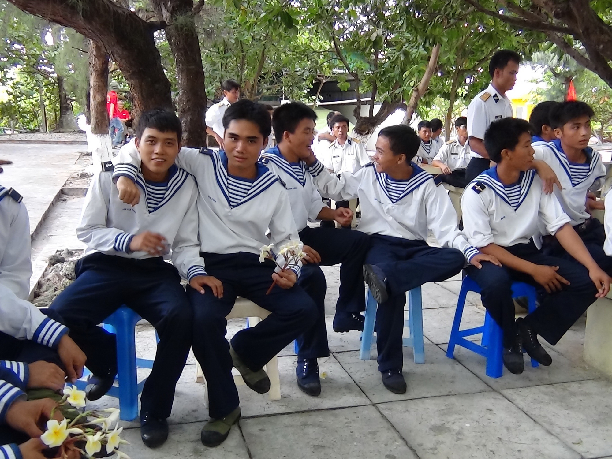 Tuổi xanh tình nguyện ở Trường Sa