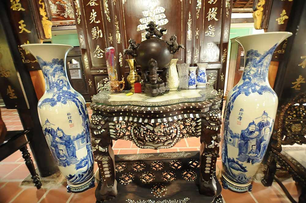 Chi&ecirc;m ngưỡng căn nh&agrave; c&oacute; hơn 100 b&aacute;u vật độc nhất ở miền T&acirc;y - Ảnh 16.