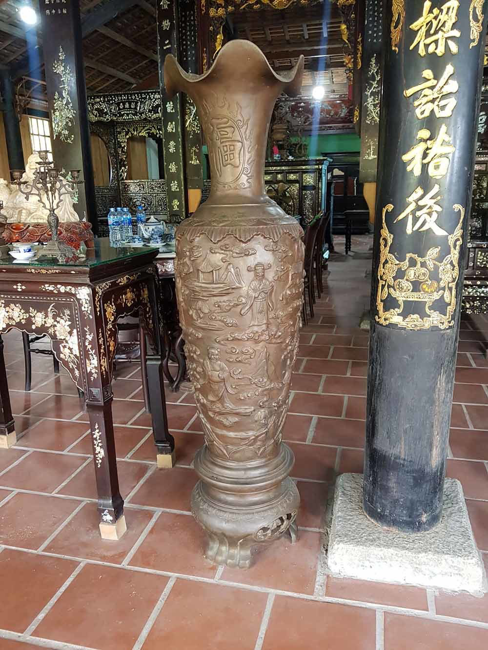 Chi&ecirc;m ngưỡng căn nh&agrave; c&oacute; hơn 100 b&aacute;u vật độc nhất ở miền T&acirc;y - Ảnh 20.